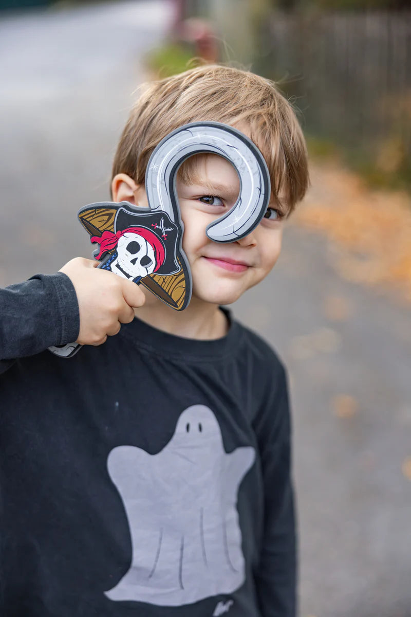 Captain Skully EVA Pirate Hook