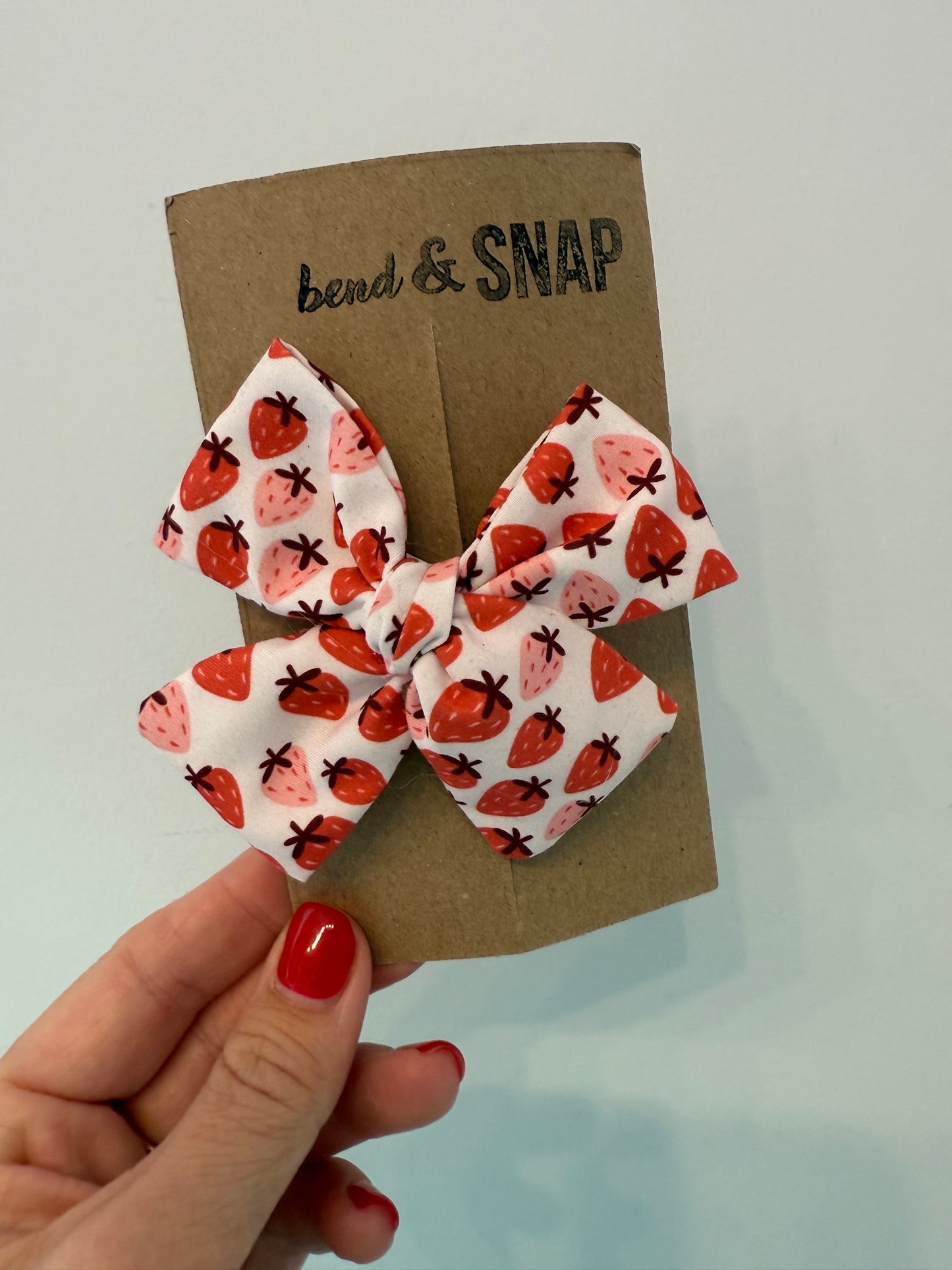 Strawberries on White / Hand-Tied