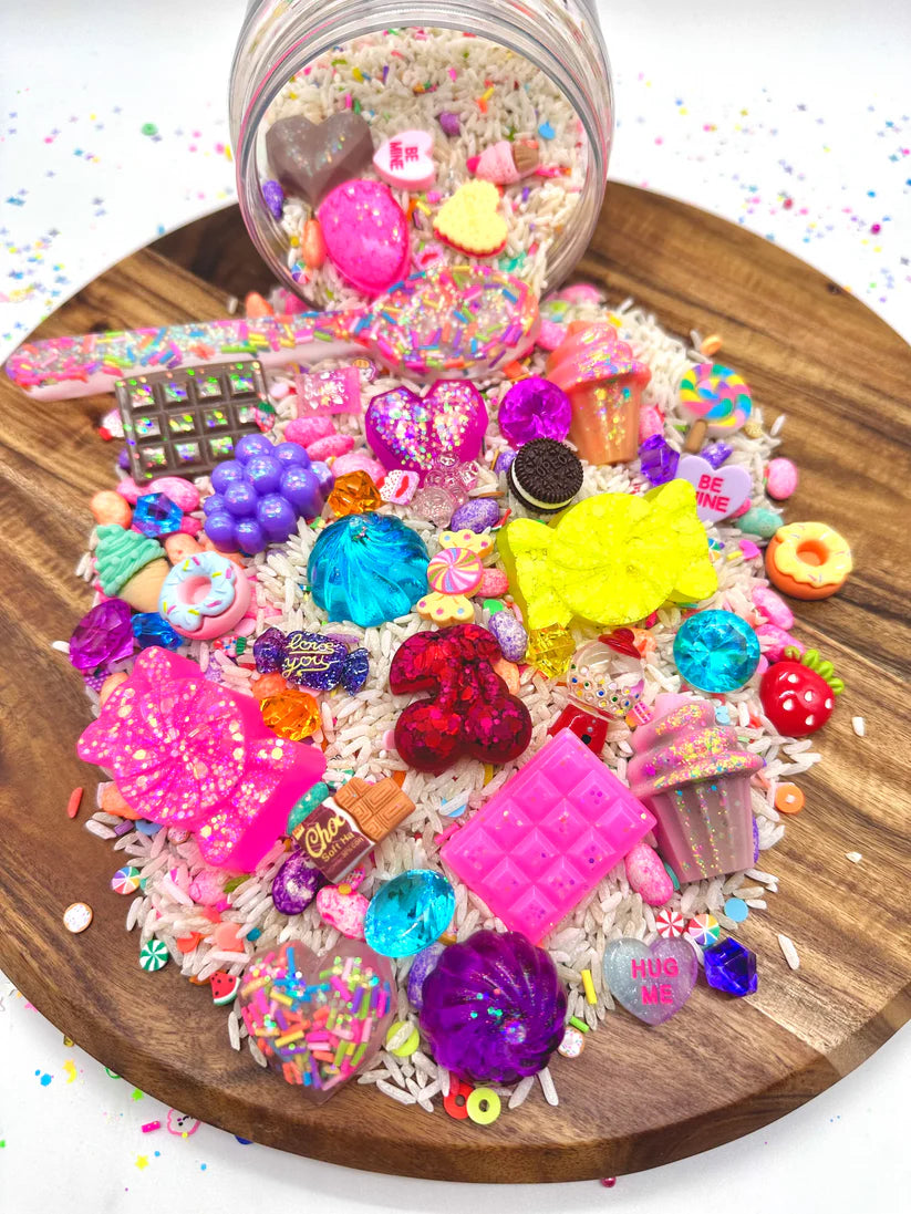 Sweet Treats Dump & Play Sensory Kit Mini