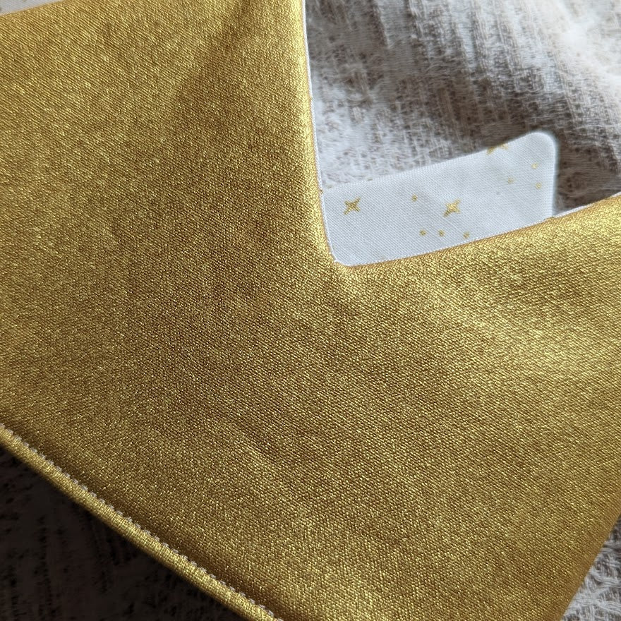 Metallic Gold Star Crown