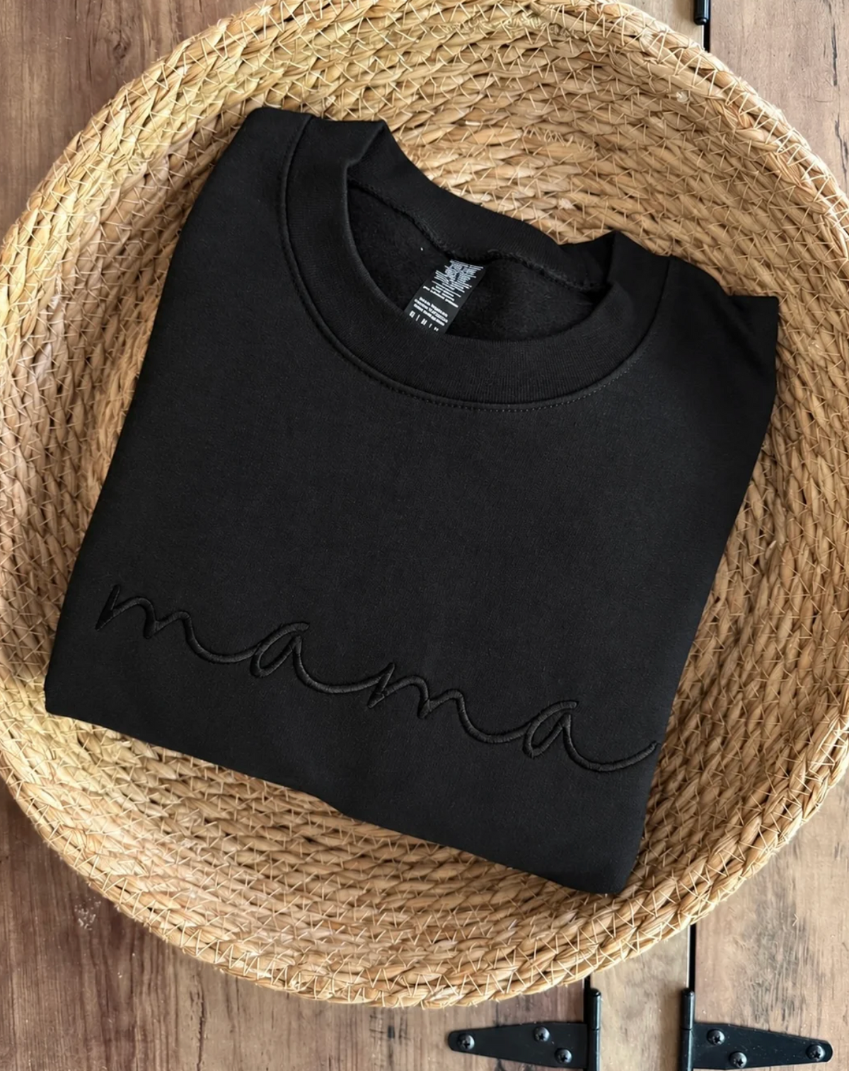 Mama Sweater (Black-Black)