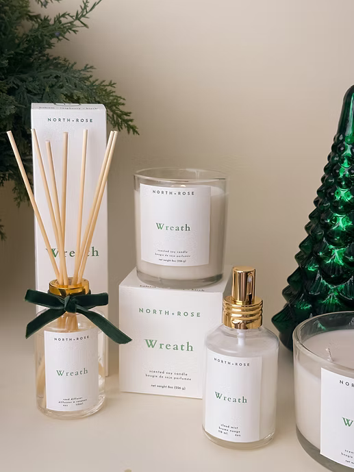 Wreath Scented Soy Candle 8oz