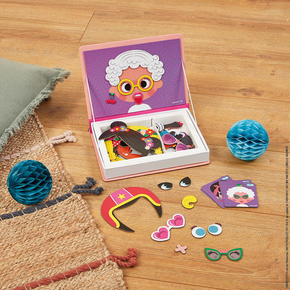 Girl's Crazy Faces Magnetibook