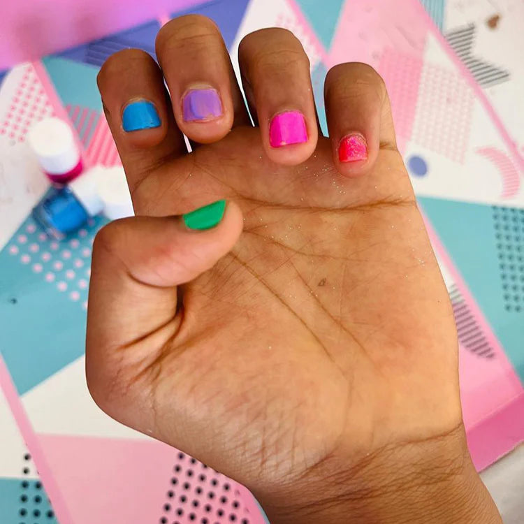 Awesome Blossom - Matte Green