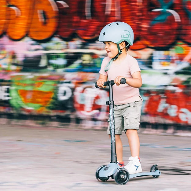 Highwaykick 3 LED Scooter - Steel