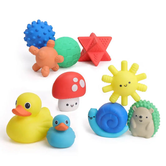 Itzy Splash Gift Set™ Soft Bath + Water Toys