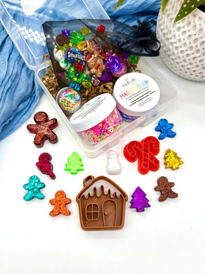 Gingerbread On-The-Go Magic Dough Play Kit