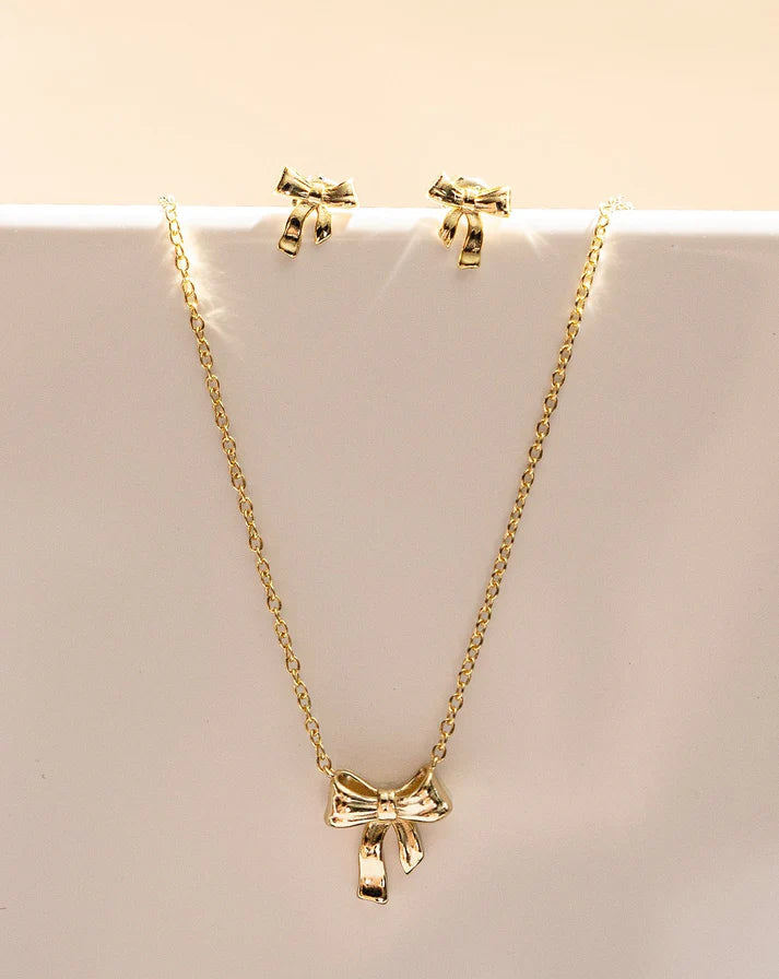 Bow Necklace