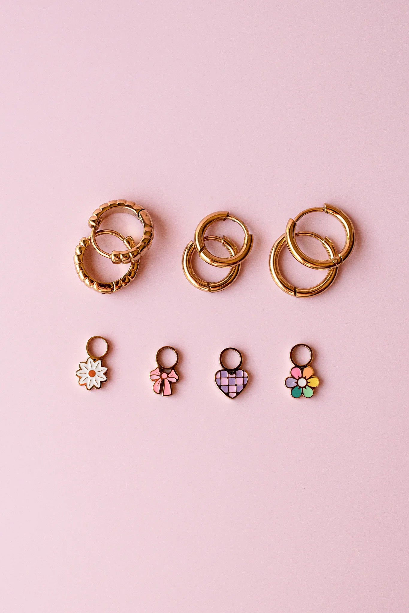 Wavy Hoops
