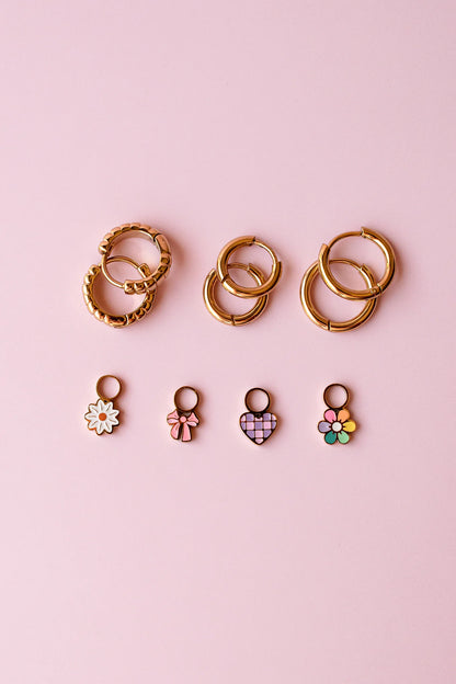 Wavy Hoops