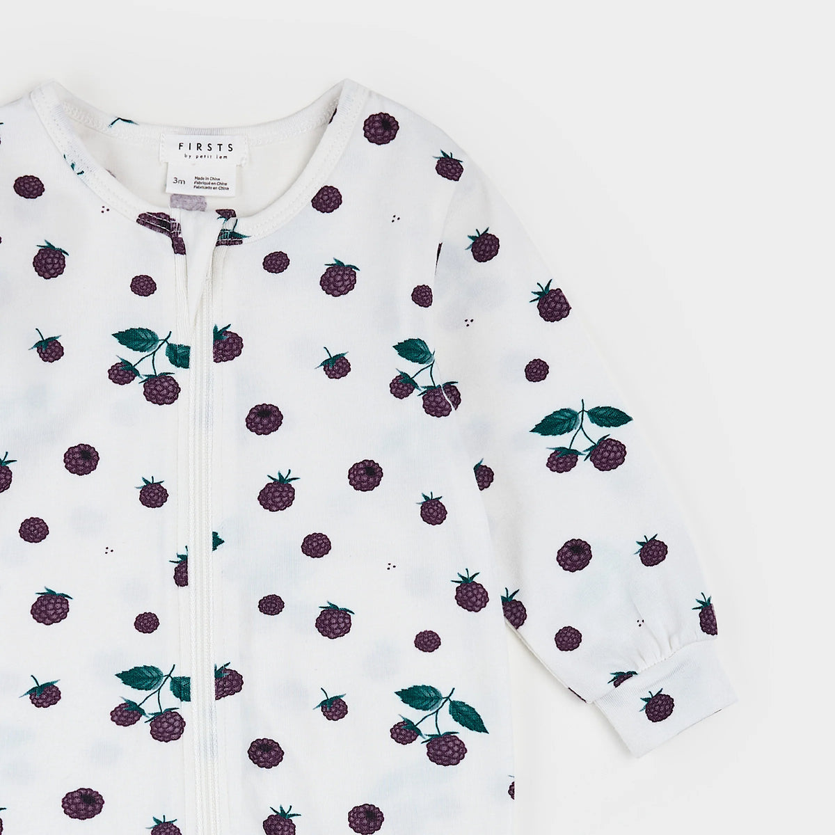 Blackberry Print on Off-White LunaKnit Sleeper