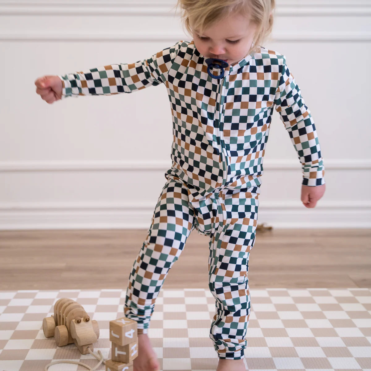 Multi Check Sleeper/Romper