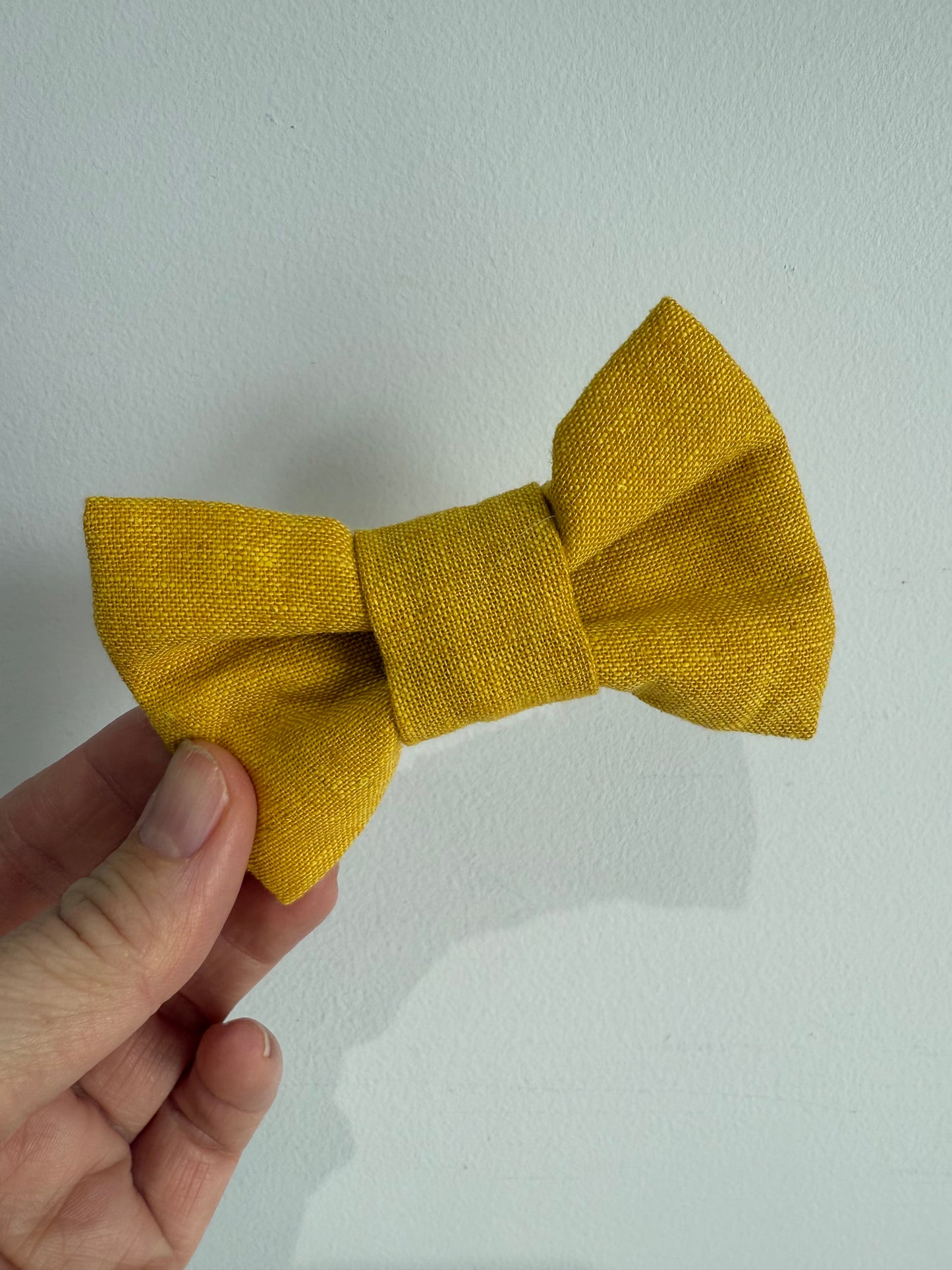 Bow Ties (Clip)