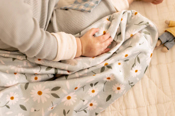 Daisy Teal Blanket