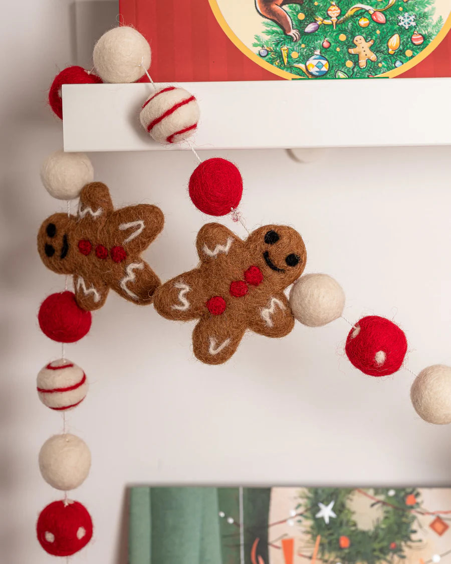 Red Gingerbread Christmas Felt Garland