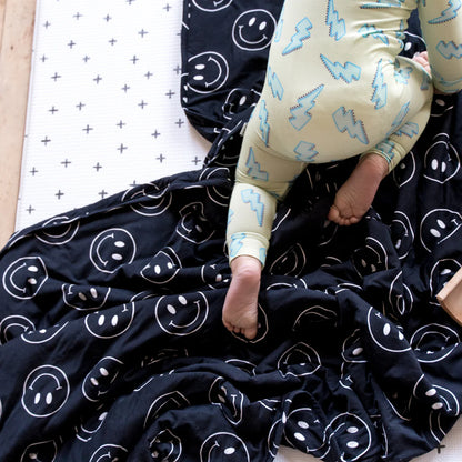 Black Smiley Bamboo Blanket | 1.0 TOG