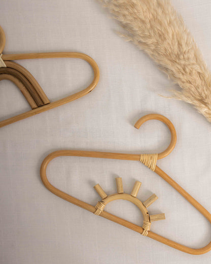 Sun Ratten Hanger