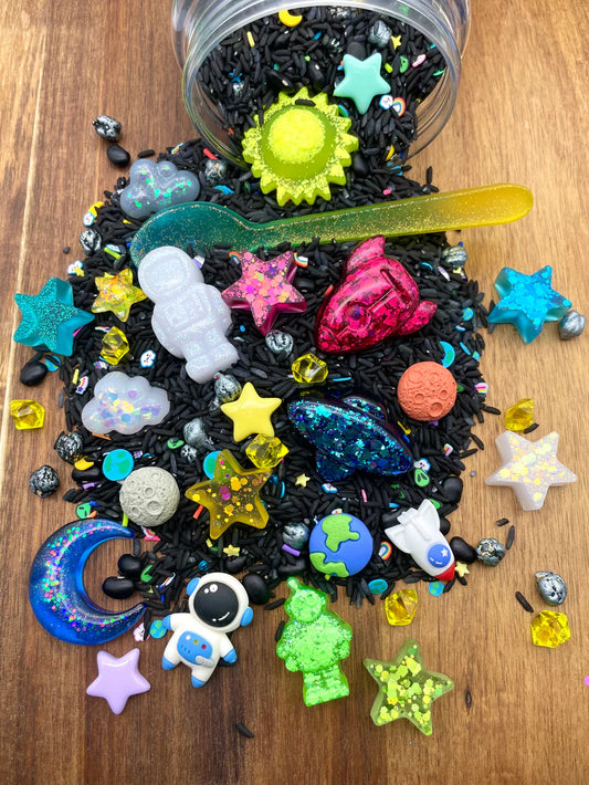 Outerspace Dump & Play Sensory Kit Mini