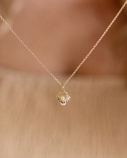 Shell Charm Necklace