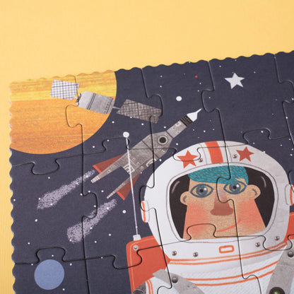Astronaut pocket puzzle 36pc