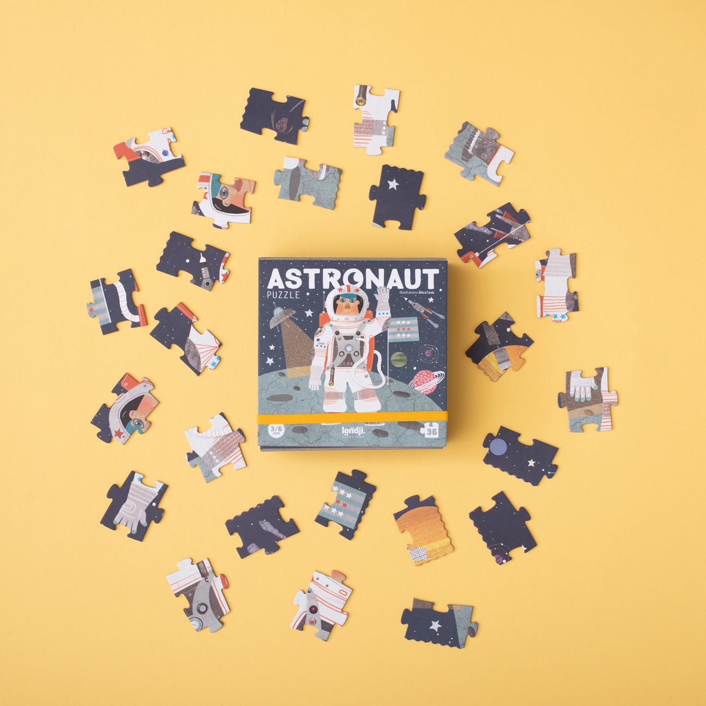 Astronaut pocket puzzle 36pc