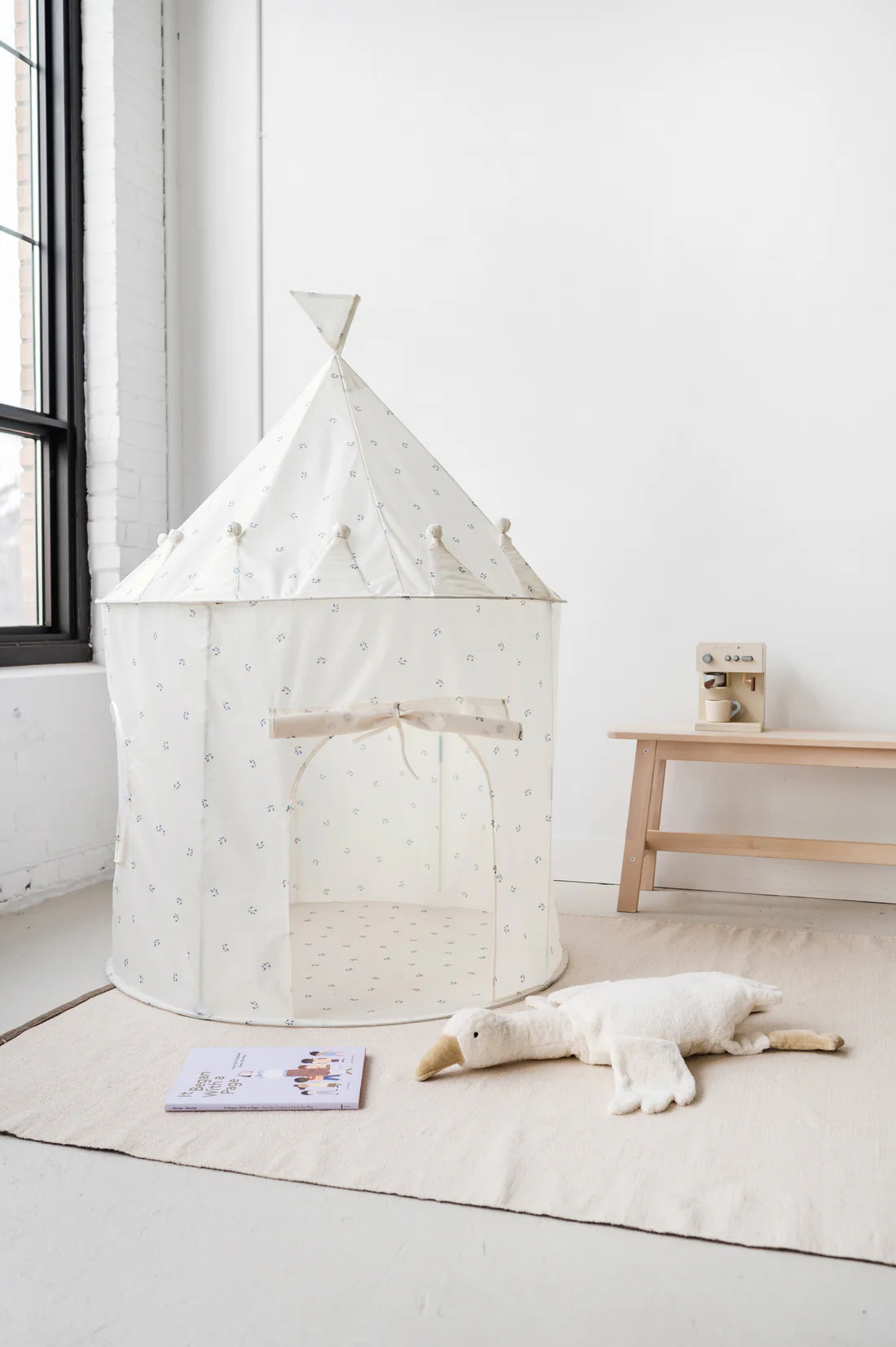 Blueberry Taupe Play Tent