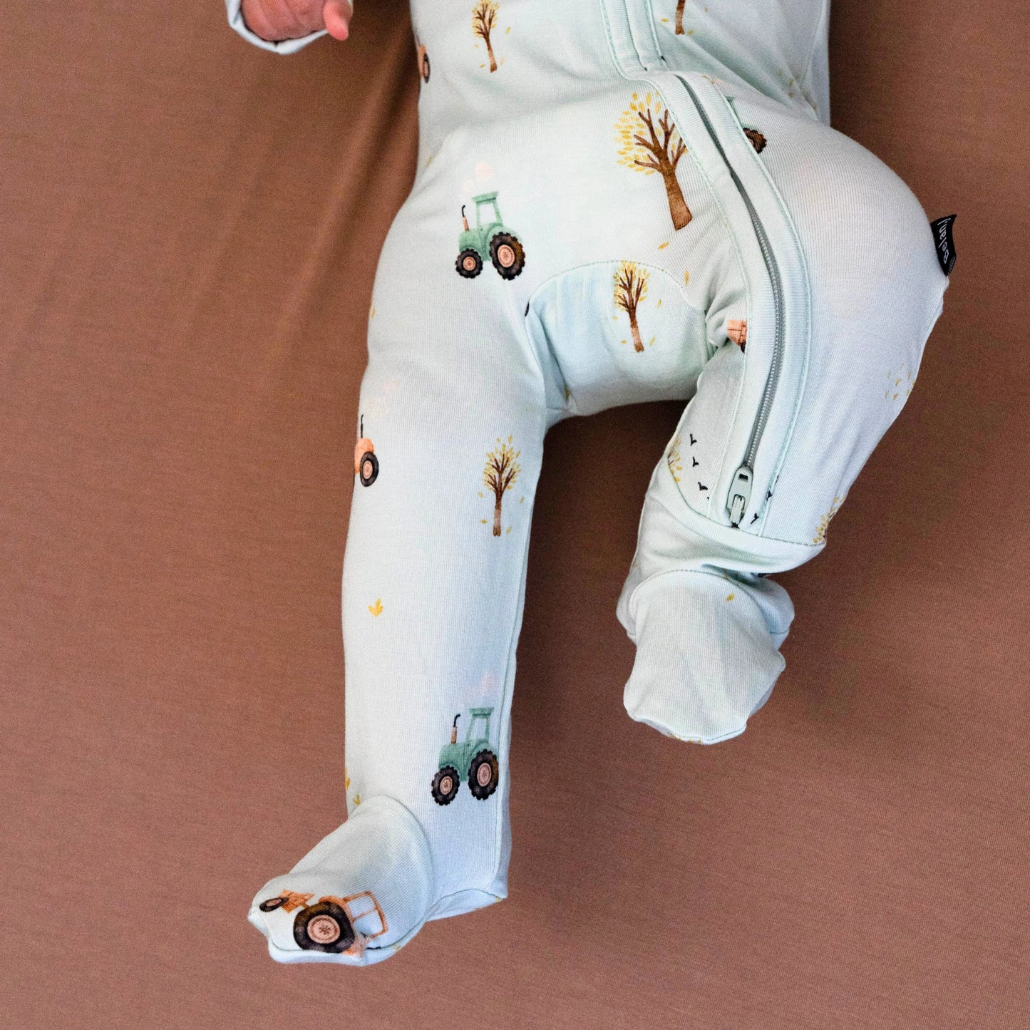 Tractors Sleeper/Romper