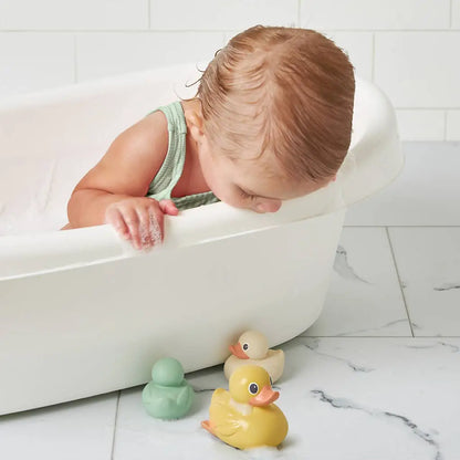 Itzy Ducky Family™ - Bath + Water Table Toys