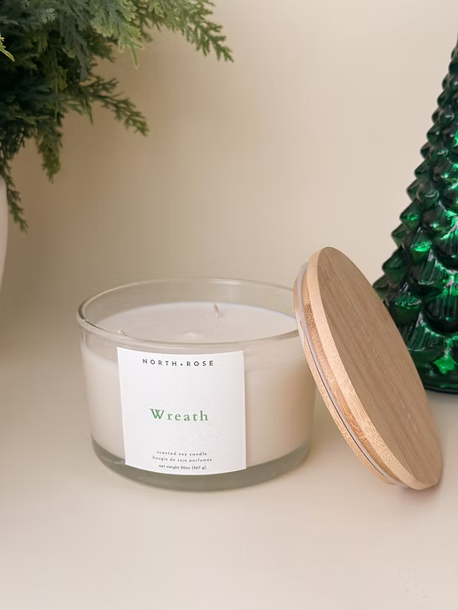 Wreath Eve 3-Wick Scented Soy Candle