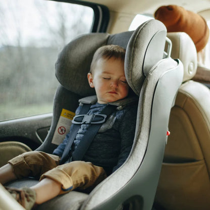 Clek Fllo Compact Convertible Car seat