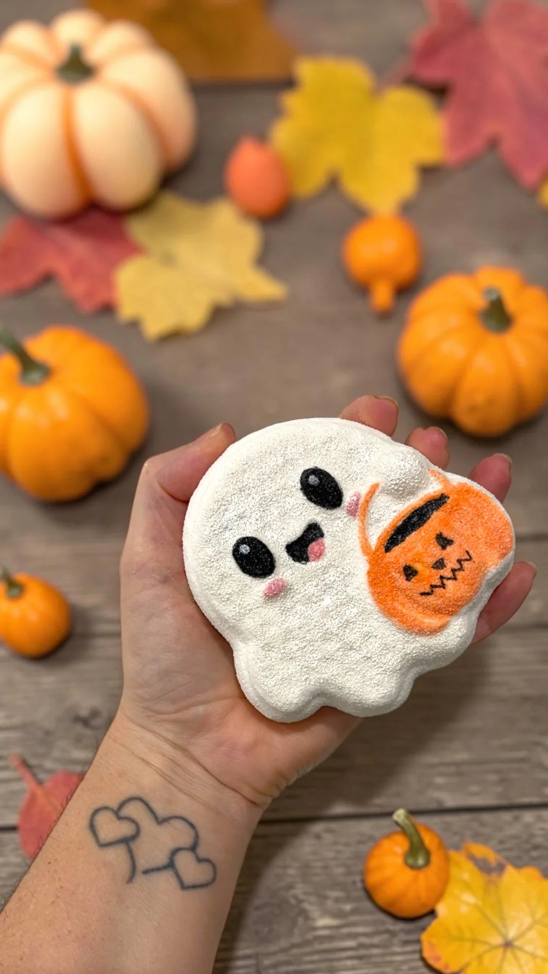 Hey Boo ~ Luxe Bath Bomb