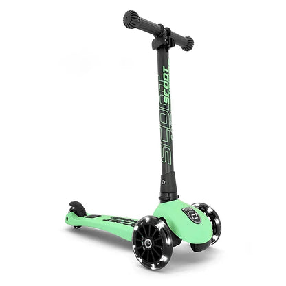 Highwaykick 3 LED Scooter - Kiwi