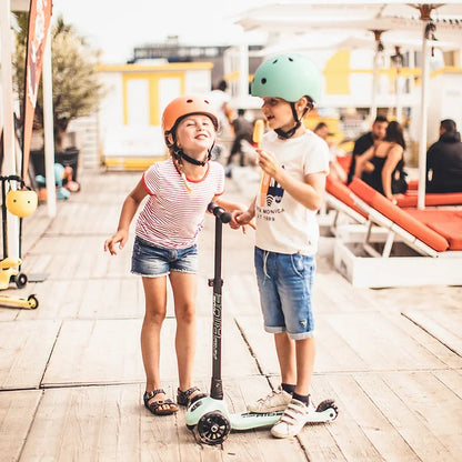 Highwaykick 3 LED Scooter - Kiwi