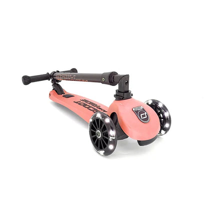 Highwaykick 3 LED Scooter  - Peach