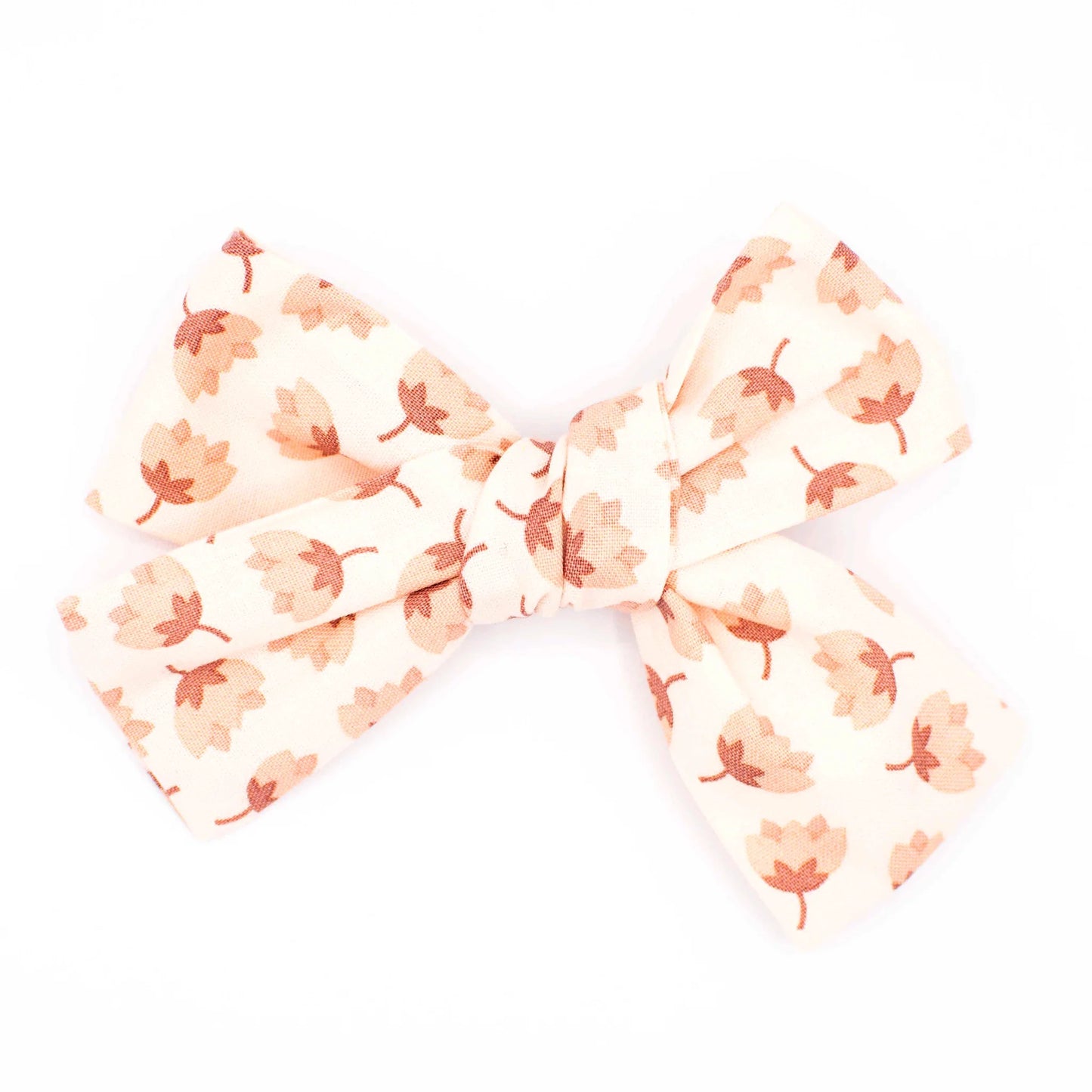 CLIP Emma Bow